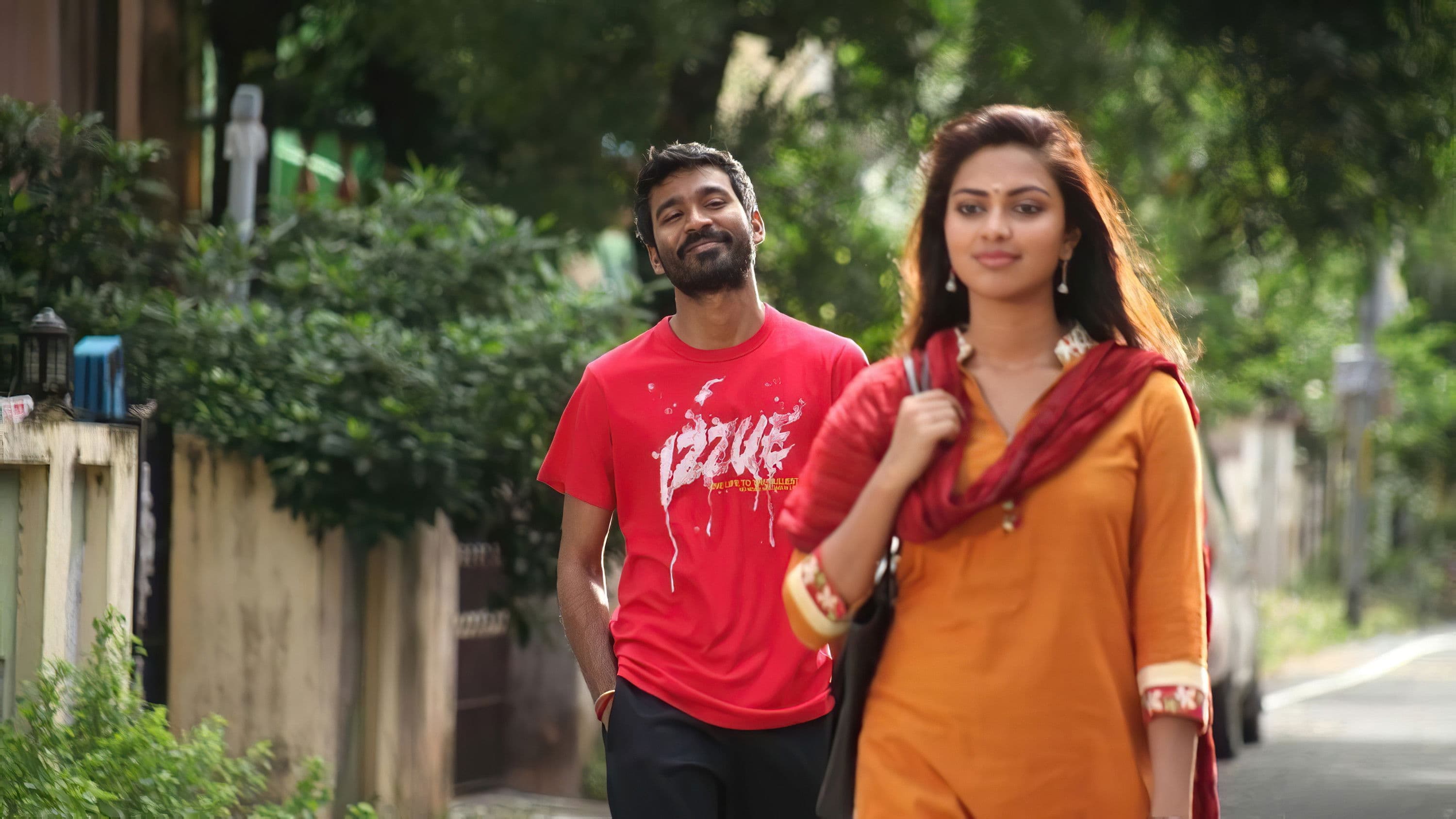 Velaiyilla Pattathari screenshot 1