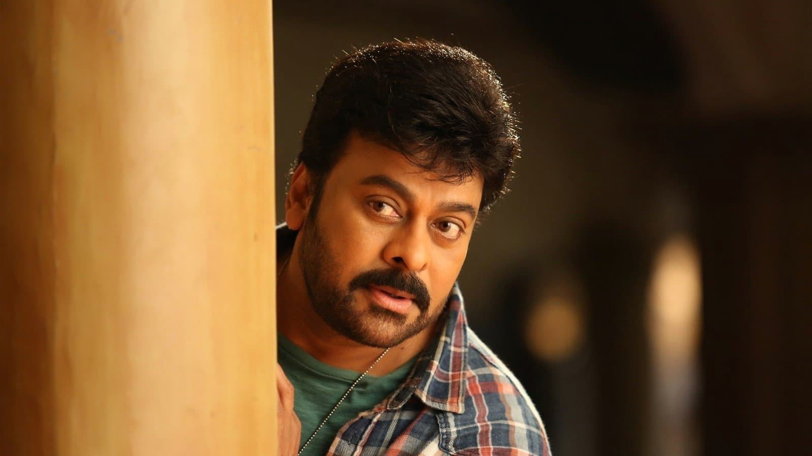 Khaidi No. 150 screenshot 1